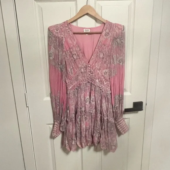 Hemant & Nandita pink metallic embroidered tiered Mini Dress size M - Picture 5 of 14